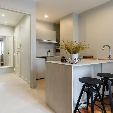 Modern One Bedroom Close To Promenade Des Anglais * ニース